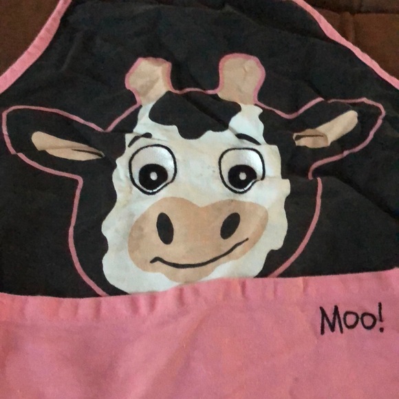 Cow Apron - Picture 2 of 3